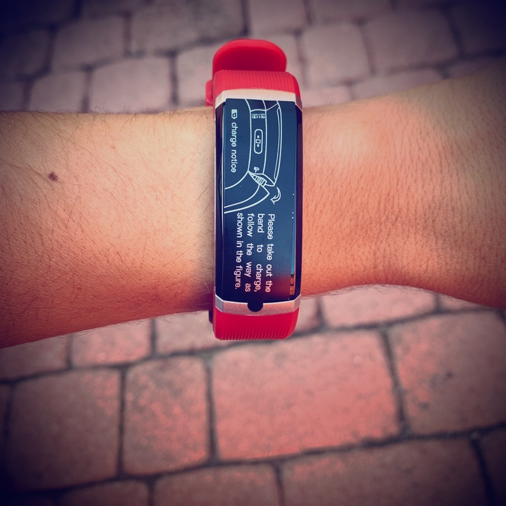 GT101 Multifunction Smartwatch Fitness Tracker